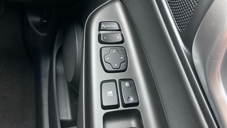 Hyundai Kona 1.6 GDi Hybrid Ultimate 5dr DCT Hybrid Hatchback